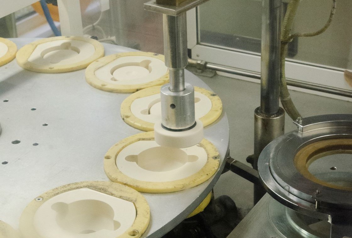 Solid Shampoo Process Production SHP, solid shampoo manufacturer ! | SHP - Savonnerie de Haute-Provence